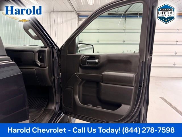 Used 2023 Chevrolet Silverado 1500 Custom Trail Boss AWD/4WD image 10