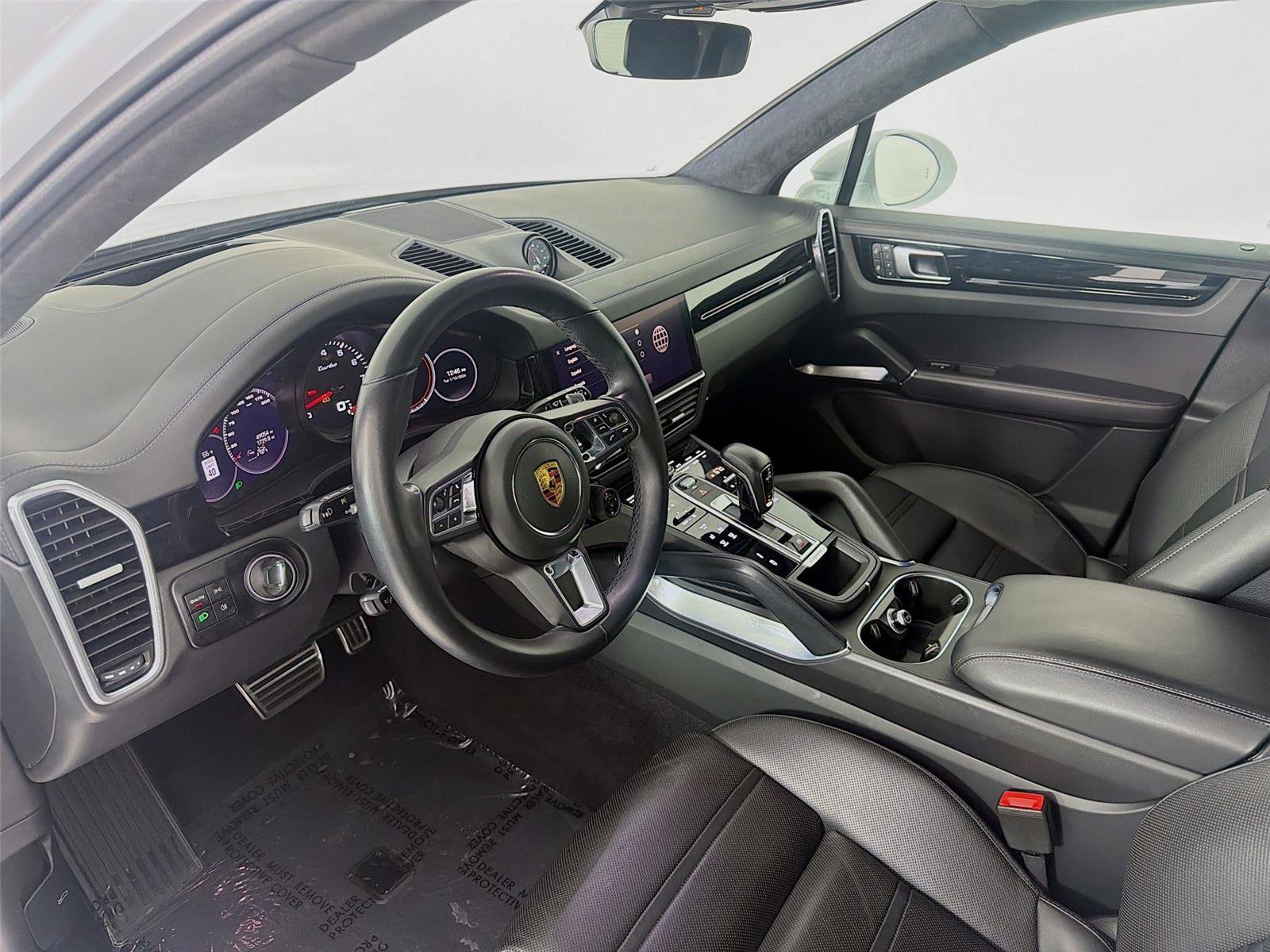 Certified 2022 Porsche Cayenne Turbo AWD/4WD image 4