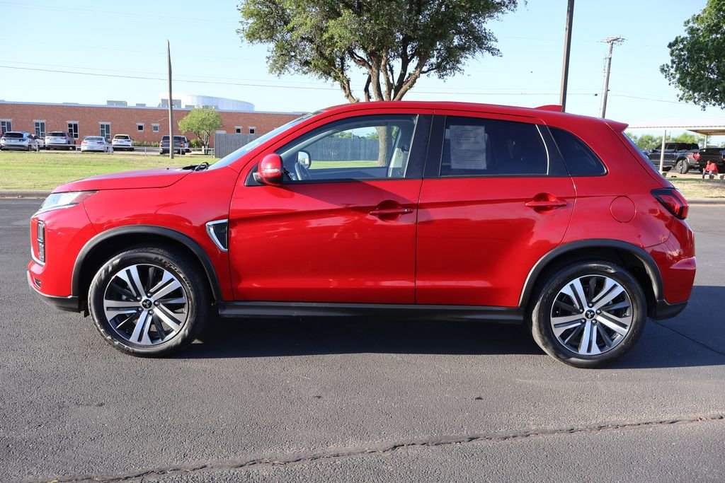 Used 2025 Mitsubishi Outlander Sport ES AWD/4WD image 2