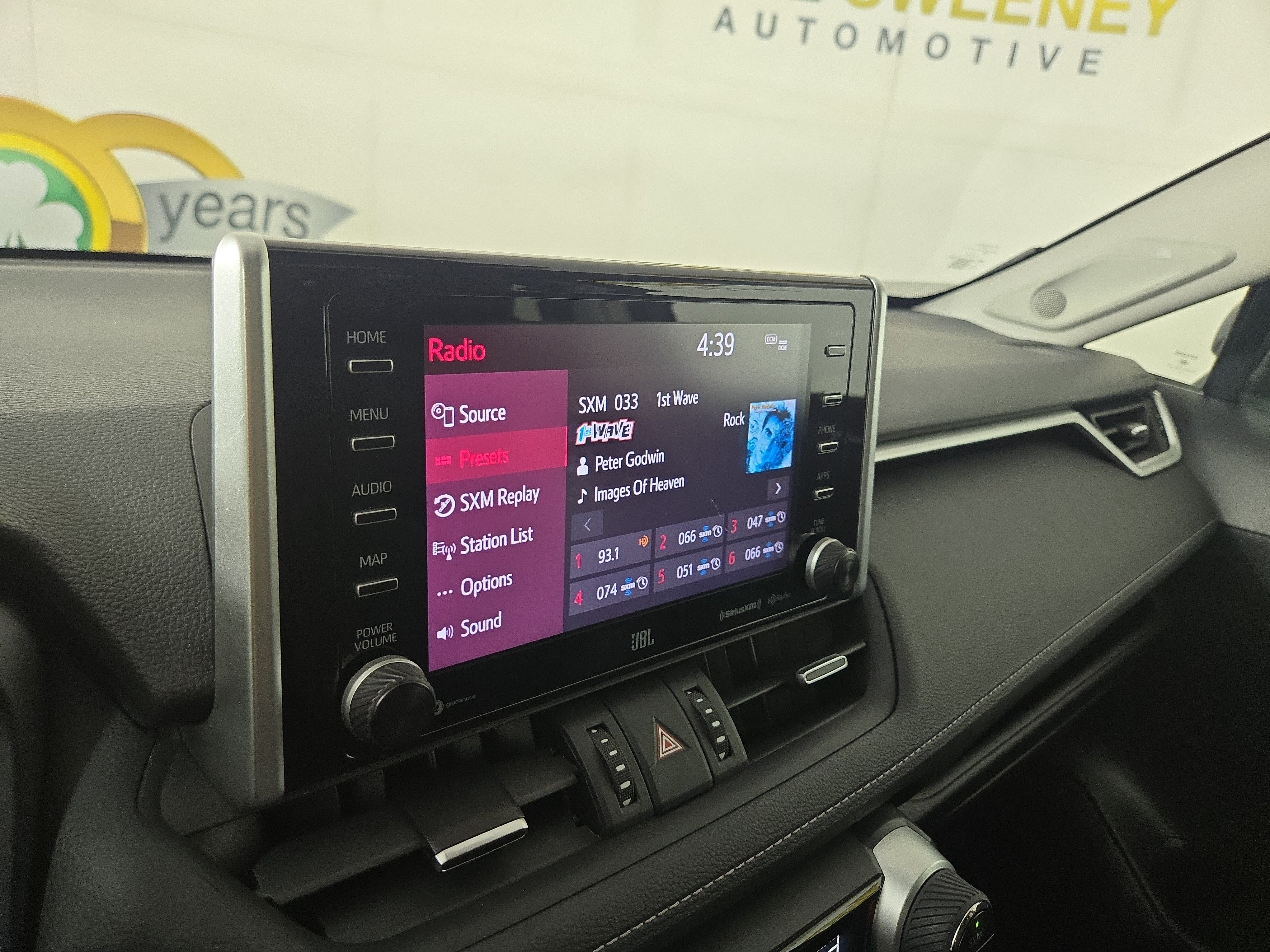Used 2021 Toyota RAV4 XLE Premium AWD/4WD image 19