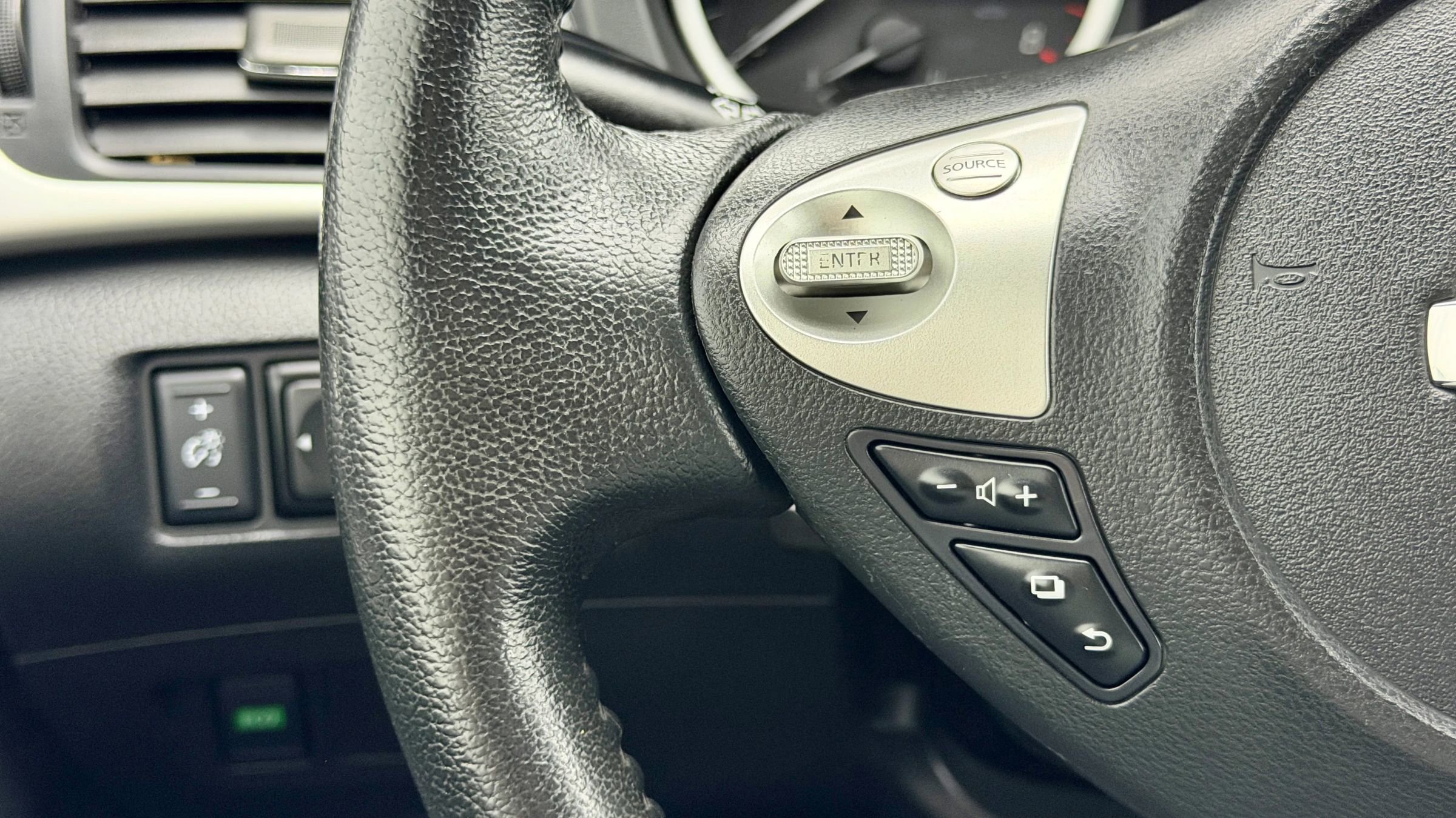 Used 2019 Nissan Sentra SV image 20