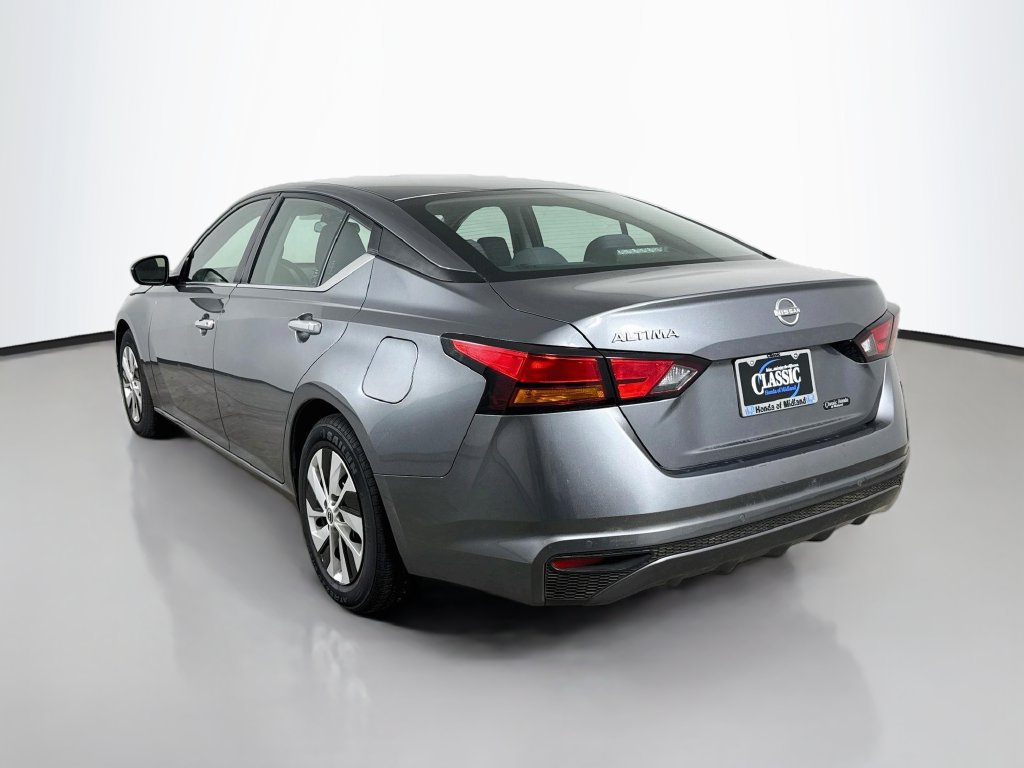 Used 2023 Nissan Altima 2.5 S FWD image 5