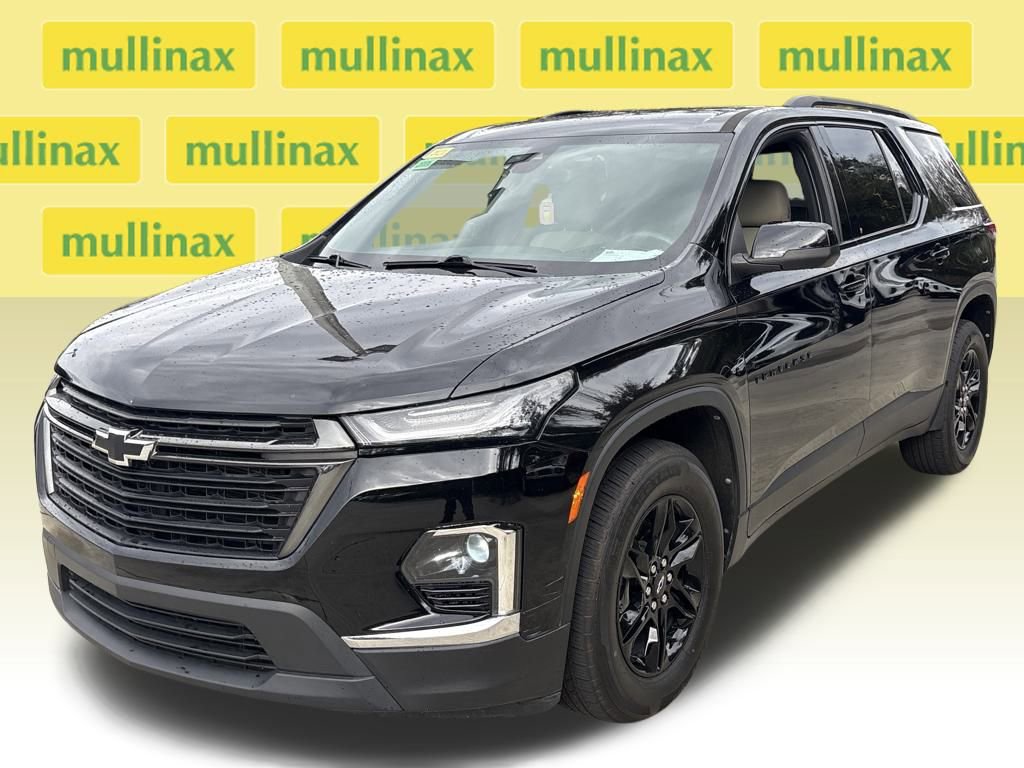 Used 2022 Chevrolet Traverse LS w/ Midnight/Sport Edition image 12