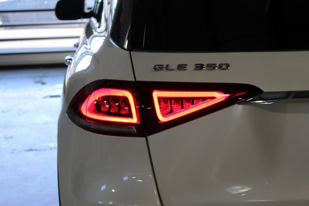 Used 2022 Mercedes-Benz GLE 350 4MATIC image 43