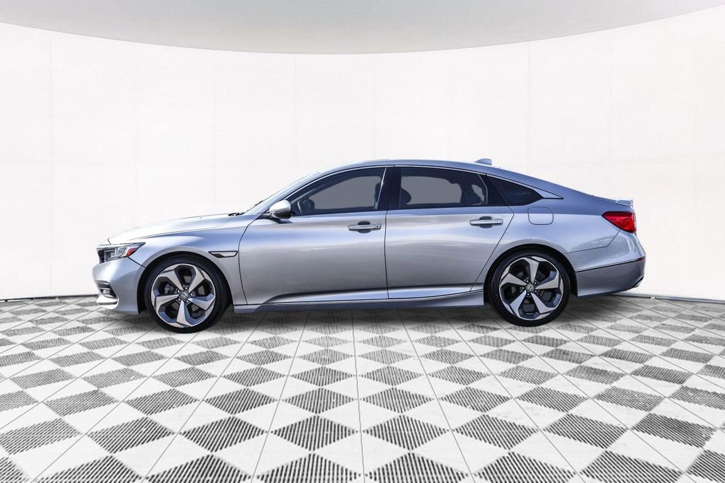 Used 2019 Honda Accord Touring image 16