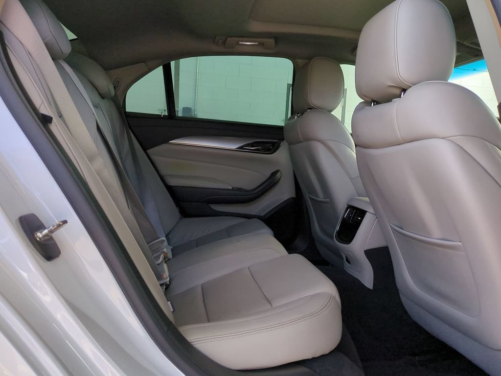 Used 2018 Cadillac CTS Luxury RWD image 33
