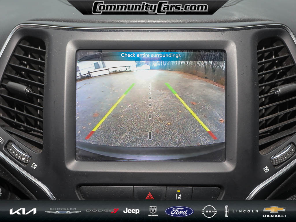 Used 2022 Jeep Cherokee Latitude Lux image 17