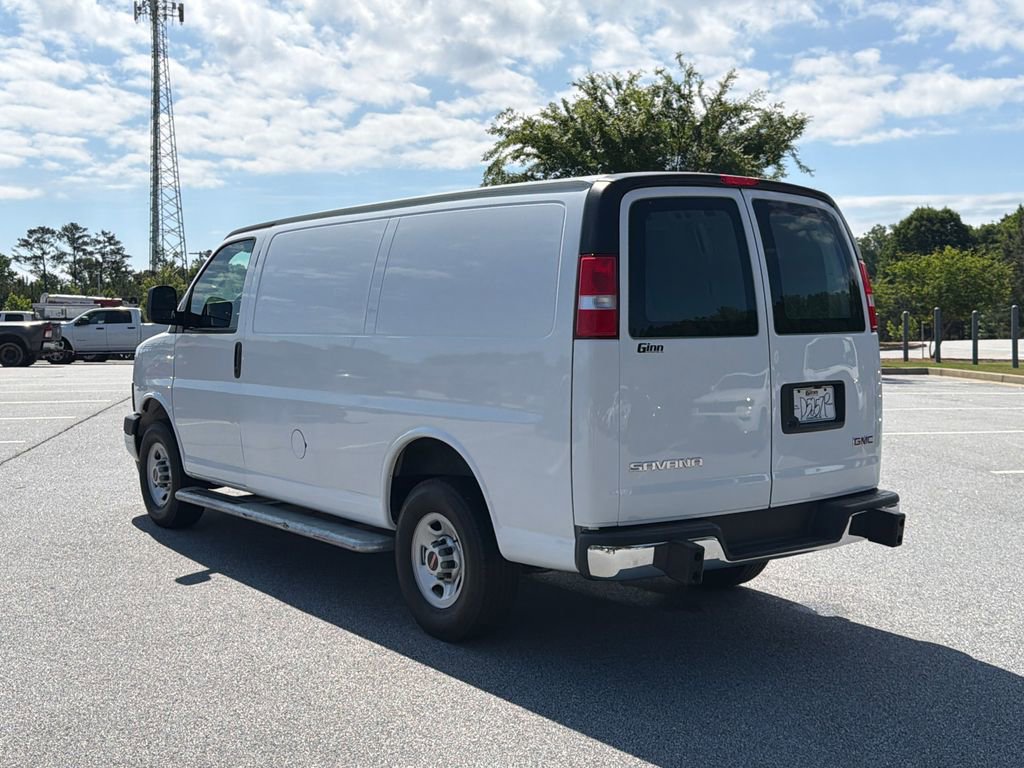 Used 2024 GMC Savana 2500 w/ Driver Convenience Package RWD image 5