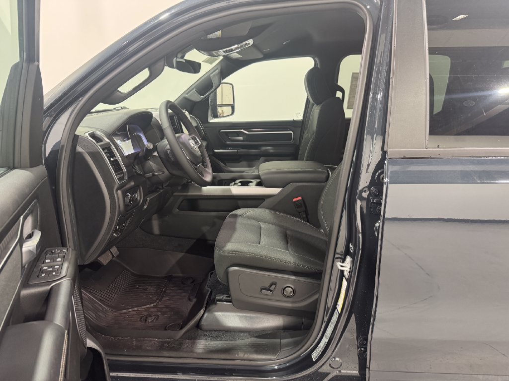 New 2027 RAM 1500 Big Horn AWD/4WD image 14