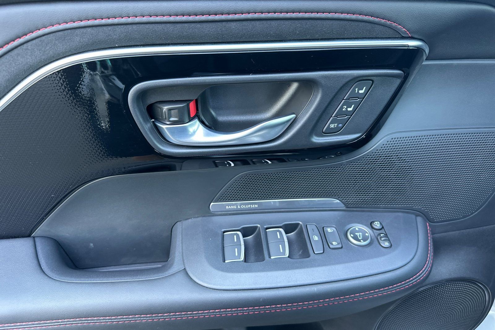 New 2025 Acura ADX A-Spec image 9