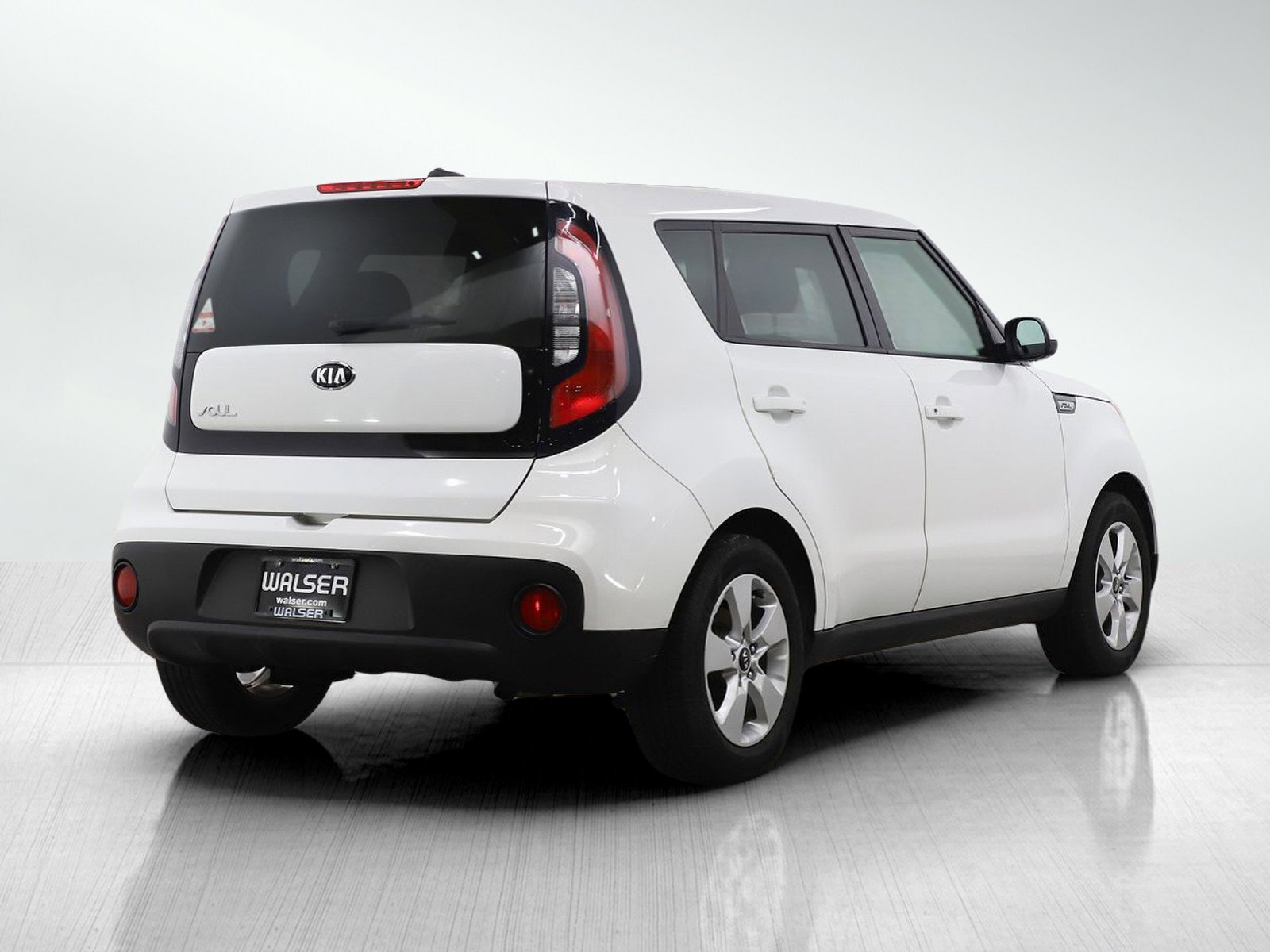 Used 2017 Kia Soul FWD image 5