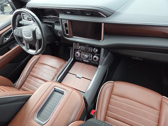 Used 2024 GMC Yukon Denali Ultimate AWD/4WD image 30