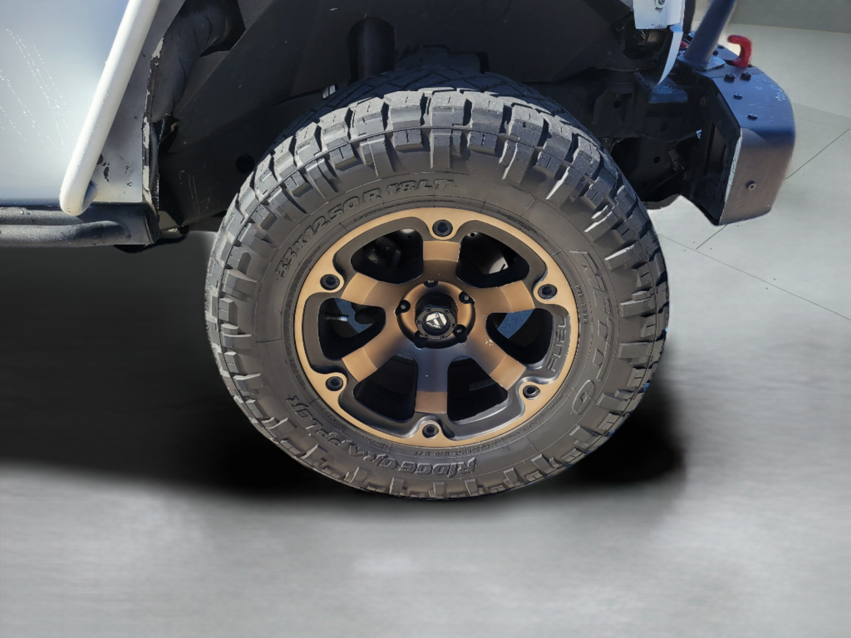 Used 2016 Jeep Wrangler Unlimited Rubicon AWD/4WD image 28