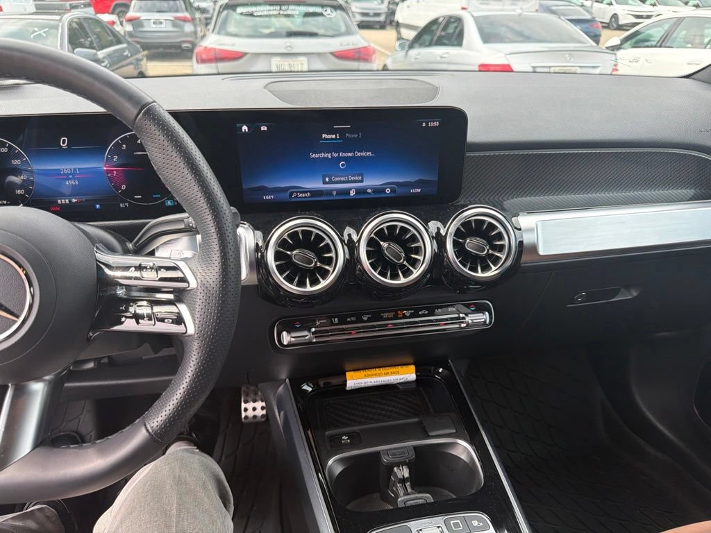 Used 2026 Mercedes-Benz GLB 250 4MATIC image 13