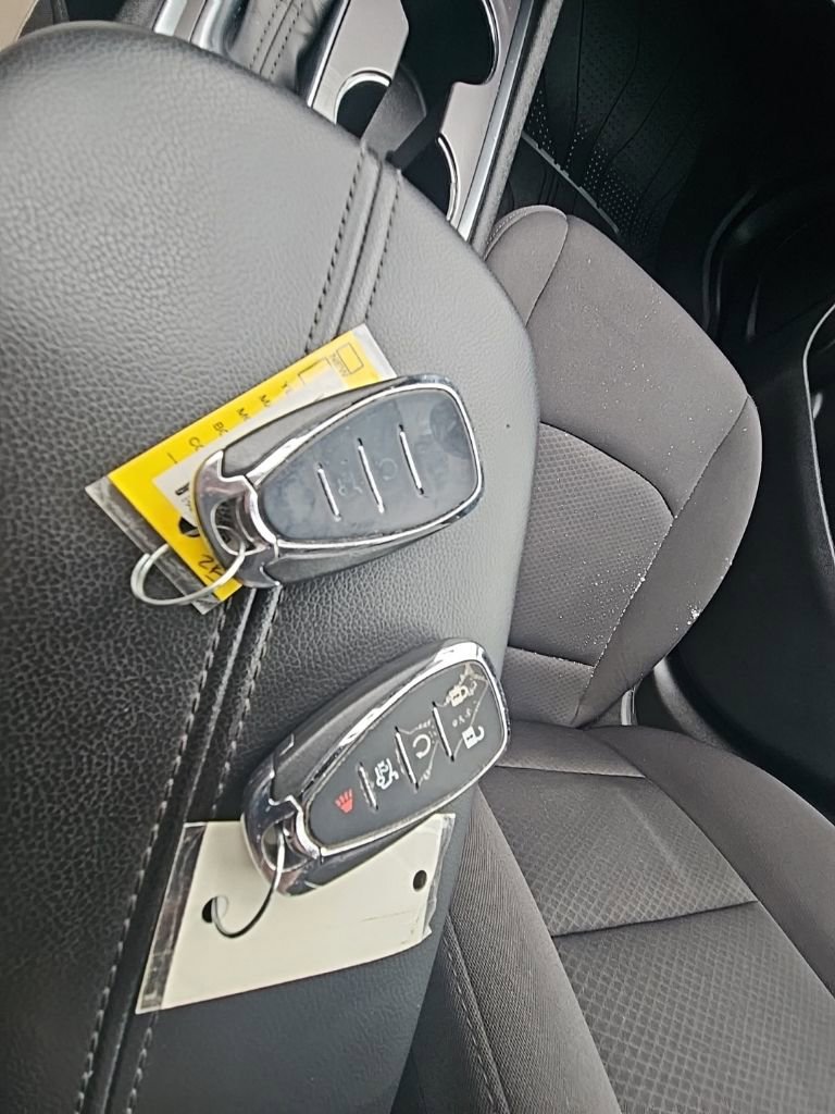 Used 2019 Chevrolet Malibu LT image 30