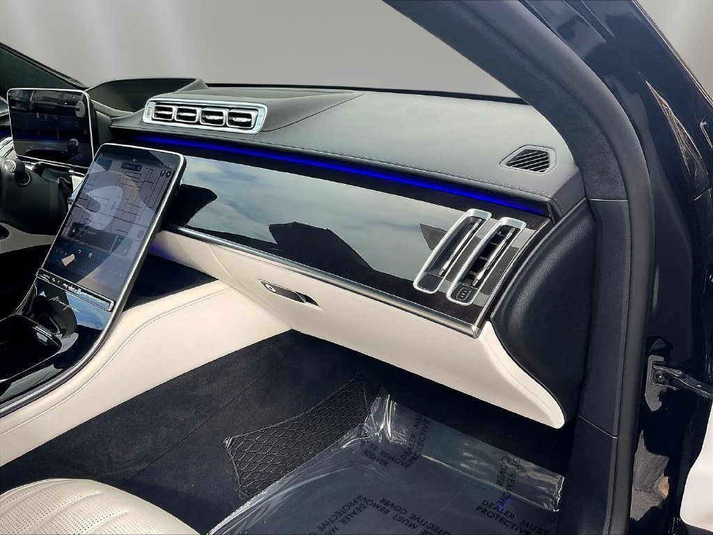 Used 2025 Mercedes-Benz S 63 AMG S w/ Rear Seat Package image 26