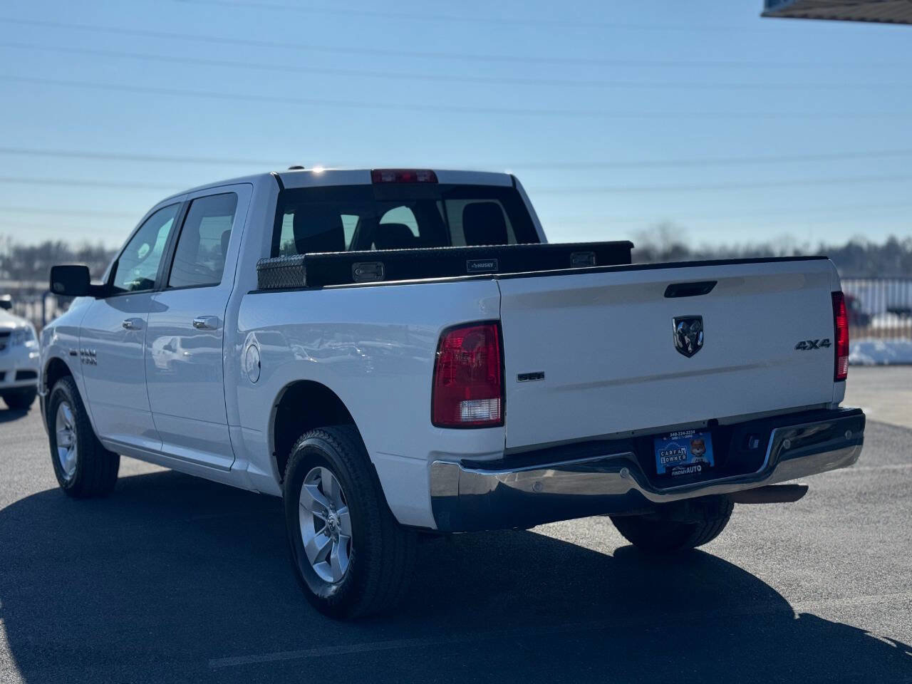 Used 2017 RAM 1500 Classic SLT image 5