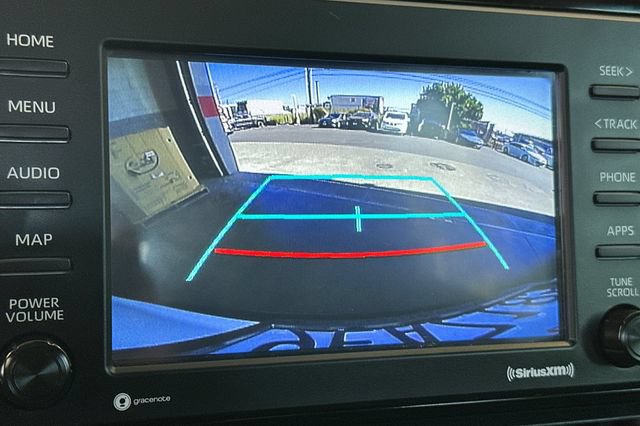 Used 2022 Toyota RAV4 XLE FWD image 22
