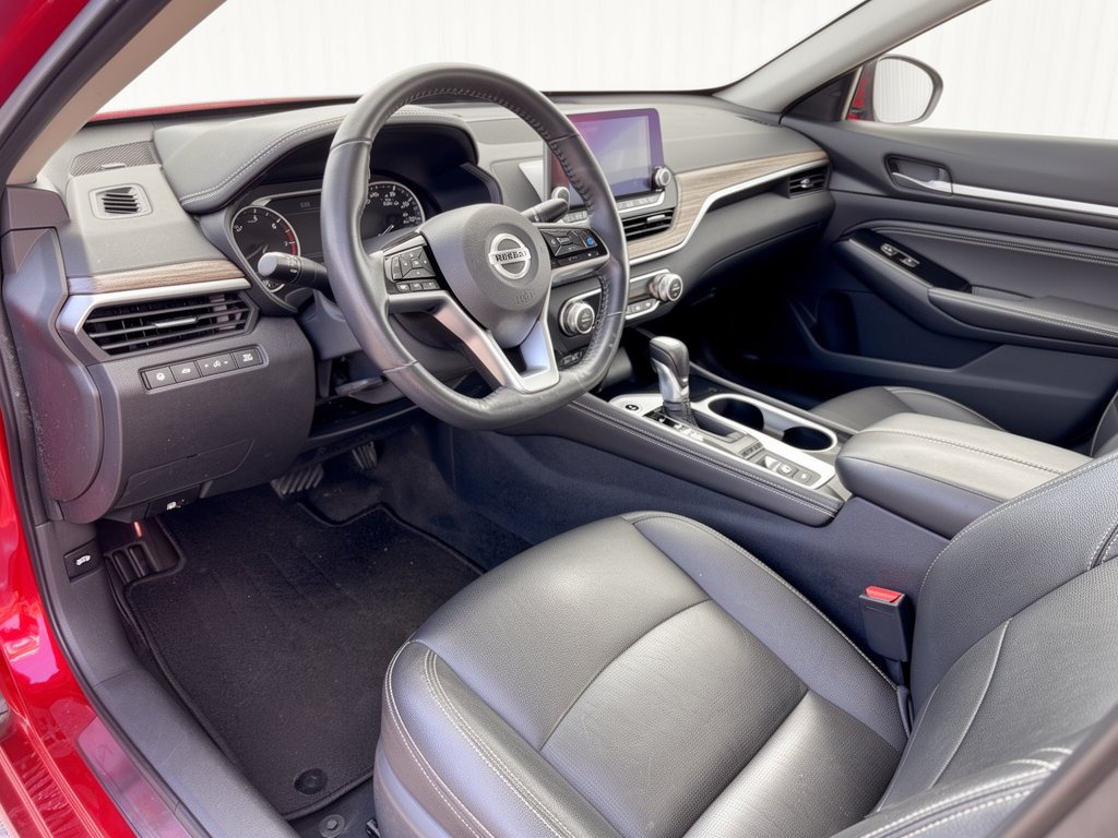 Used 2020 Nissan Altima 2.5 SL FWD image 7