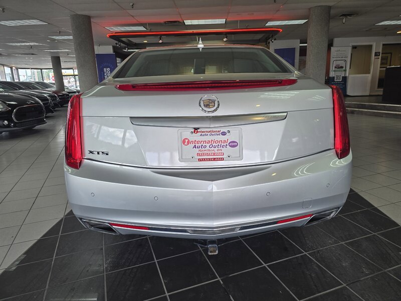 Used 2013 Cadillac XTS Luxury FWD image 5
