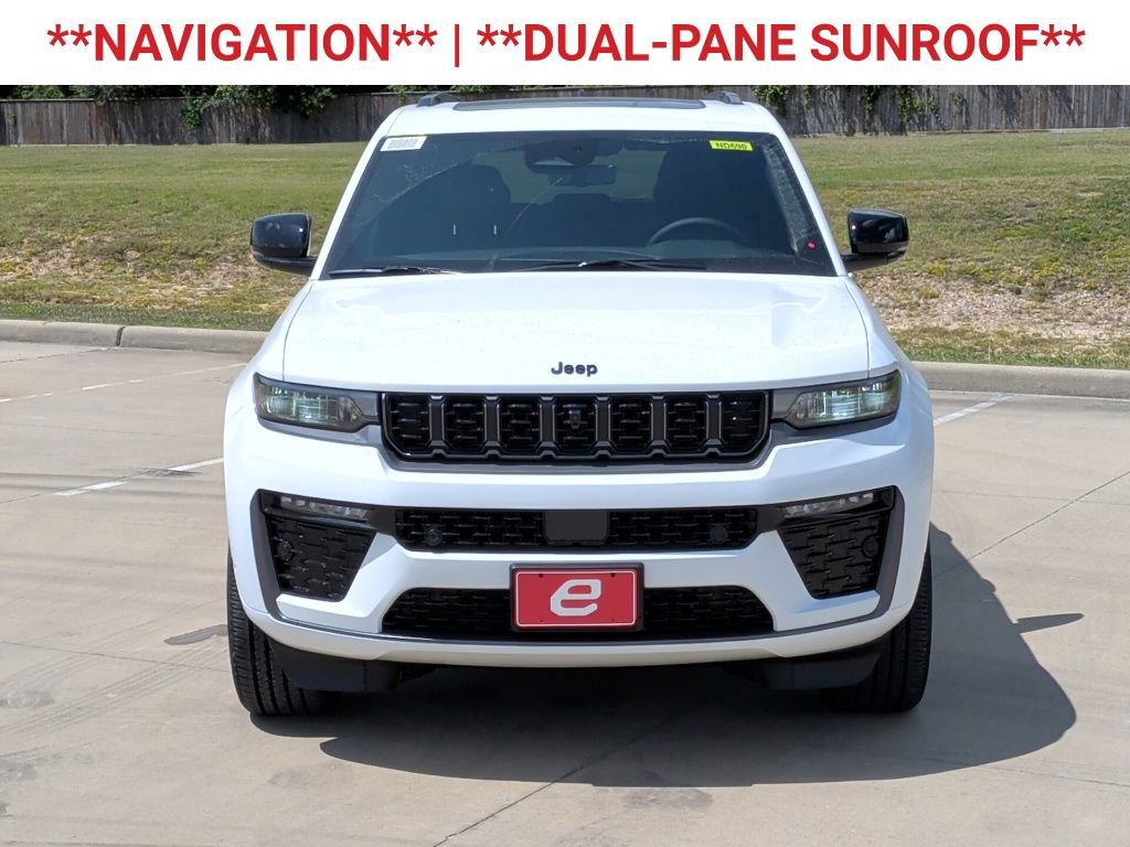 New 2026 Jeep Grand Cherokee Limited AWD/4WD image 2