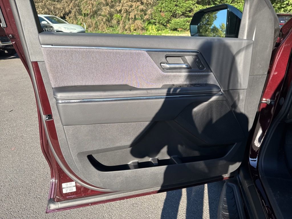 New 2026 GMC Sierra EV Elevation w/ LPO, Elevation Dark Package AWD/4WD image 19