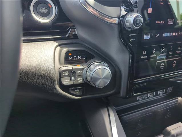Used 2025 RAM 1500 Laramie w/ Night Edition AWD/4WD image 11