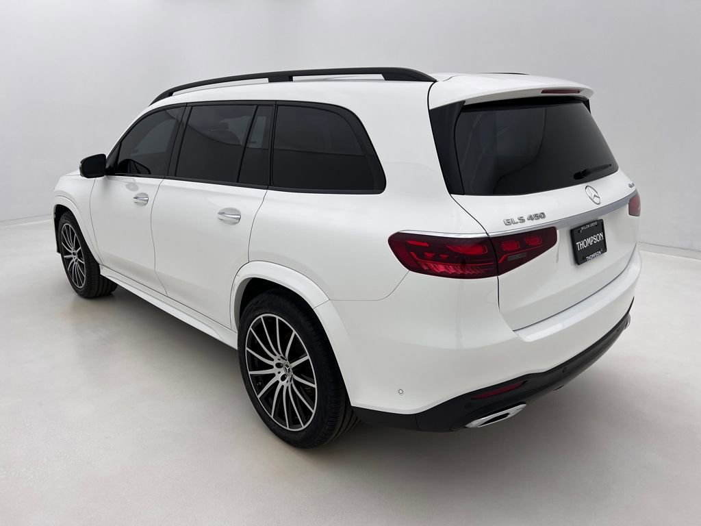 Used 2025 Mercedes-Benz GLS 450 4MATIC image 13