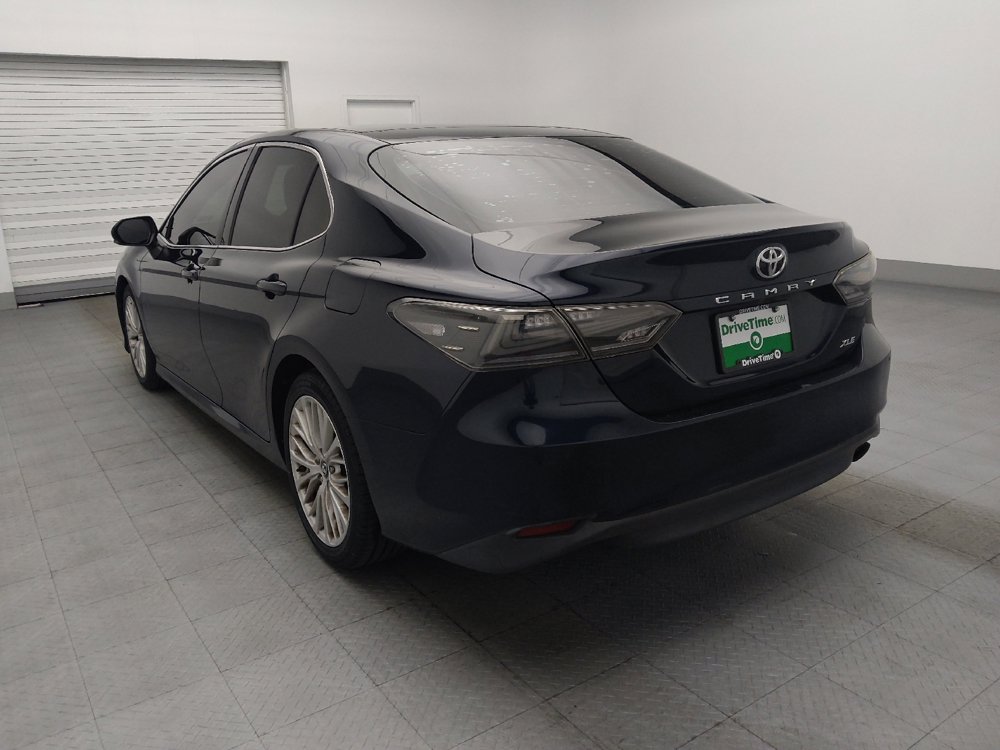 Used 2018 Toyota Camry XLE FWD image 5