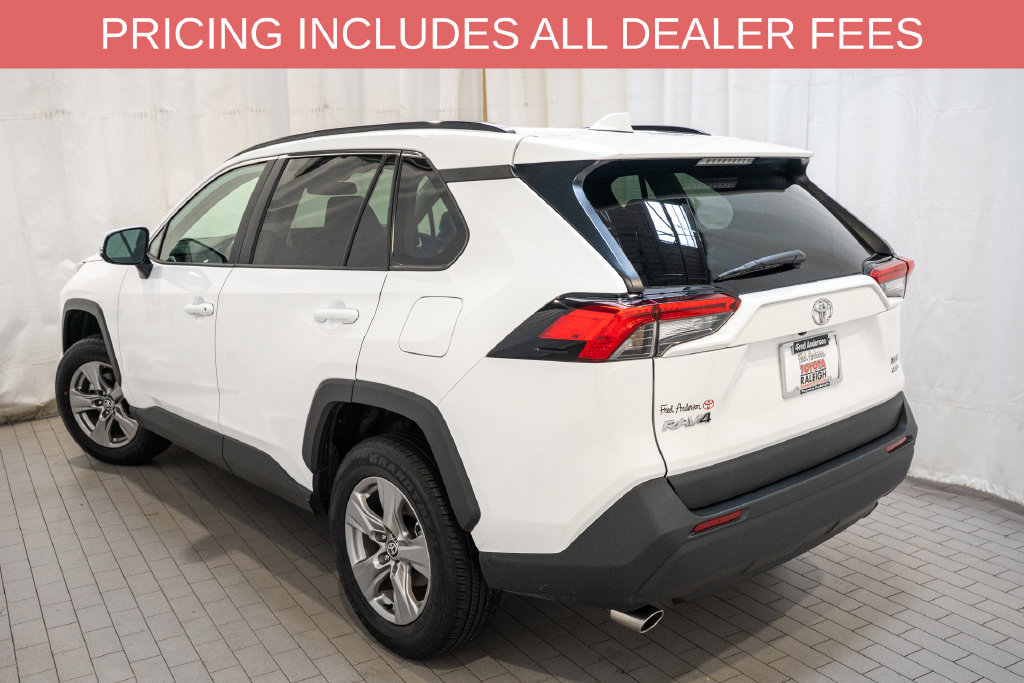 Used 2025 Toyota RAV4 XLE w/ Weather Package AWD/4WD image 3