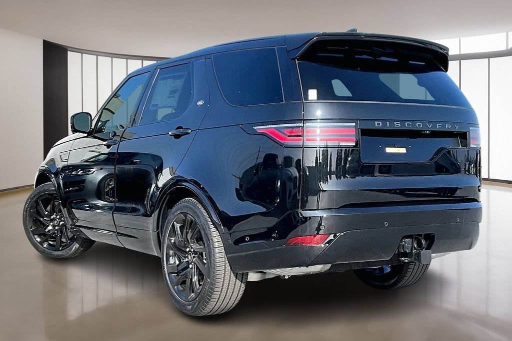 Used 2025 Land Rover Discovery Dynamic SE AWD/4WD image 3