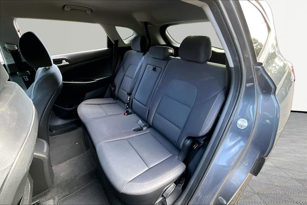Used 2019 Hyundai Tucson SE FWD image 18