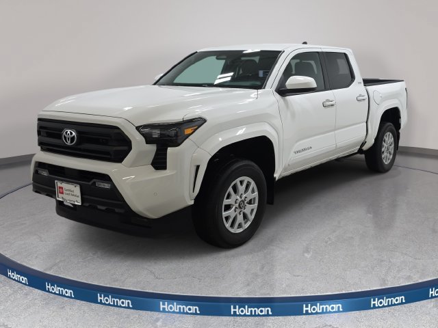 Certified 2024 Toyota Tacoma SR5 AWD/4WD image 1