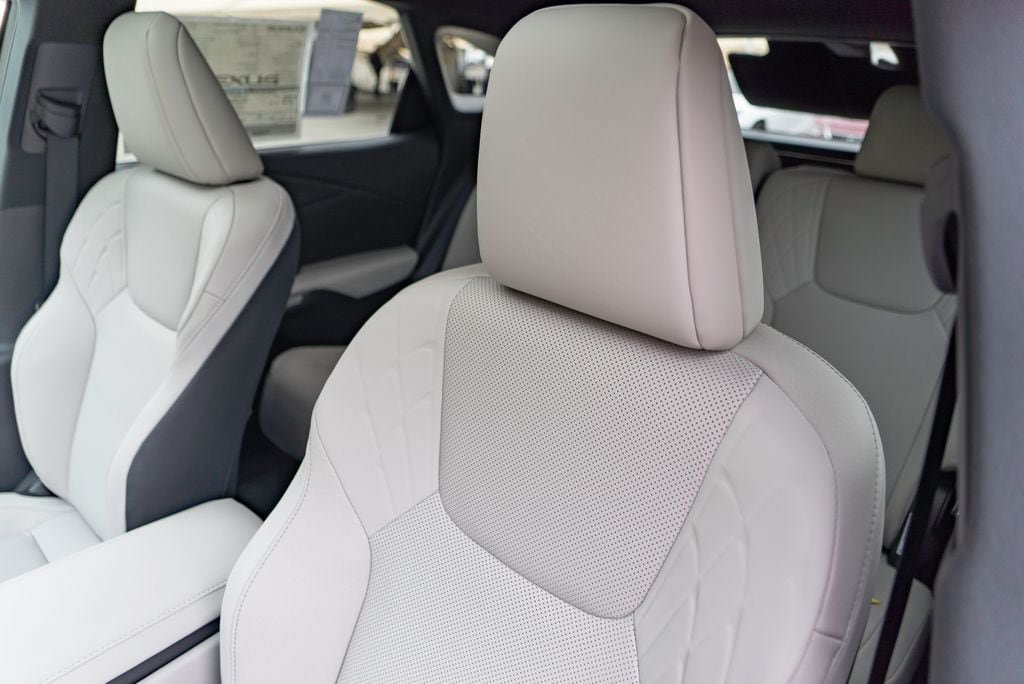 New 2026 Lexus RX 350 Premium w/ Convenience Package FWD image 17