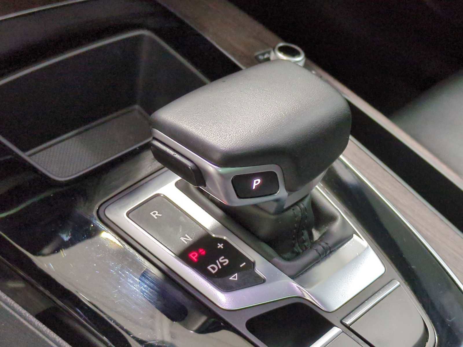Used 2023 Audi Q5 2.0T Premium w/ Convenience Package AWD/4WD image 26
