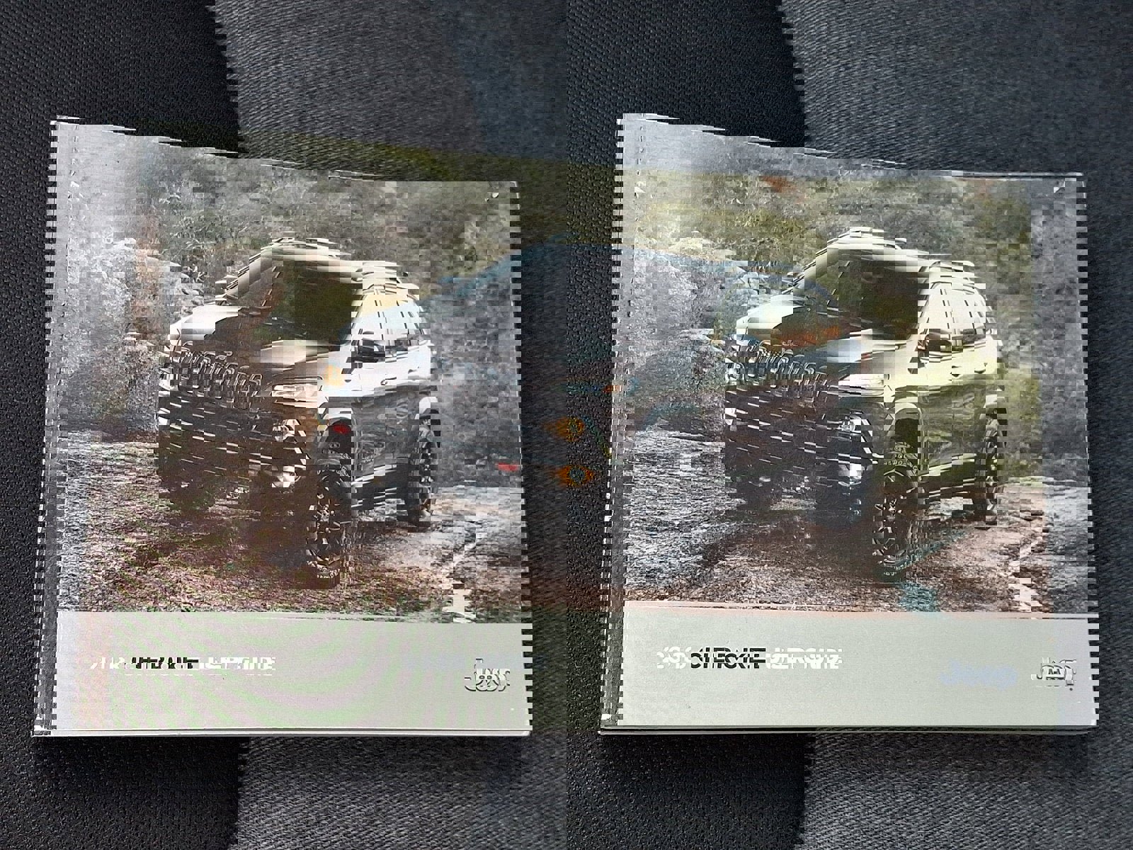 Used 2018 Jeep Cherokee Latitude w/ Cold Weather Group image 25