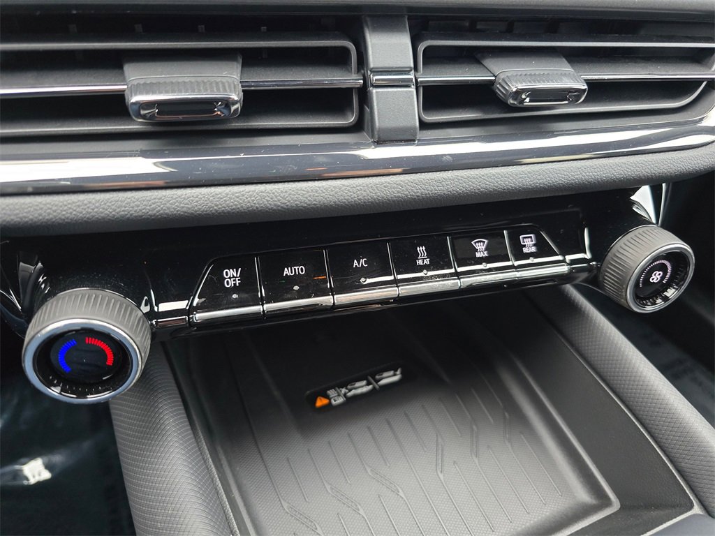 New 2026 Chevrolet Equinox EV RS image 26