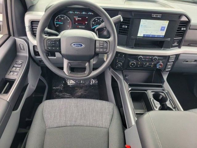 New 2026 Ford F250 XLT w/ FX4 Off-Road Package image 9