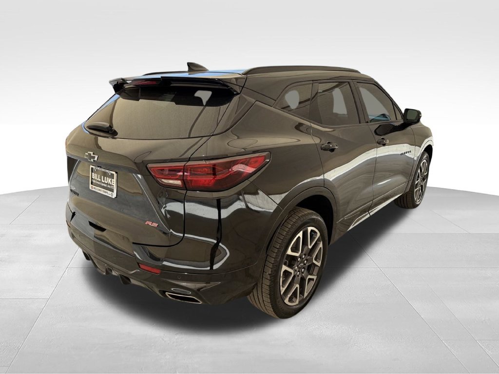 Used 2023 Chevrolet Blazer RS w/ Enhanced Convenience Package FWD image 5