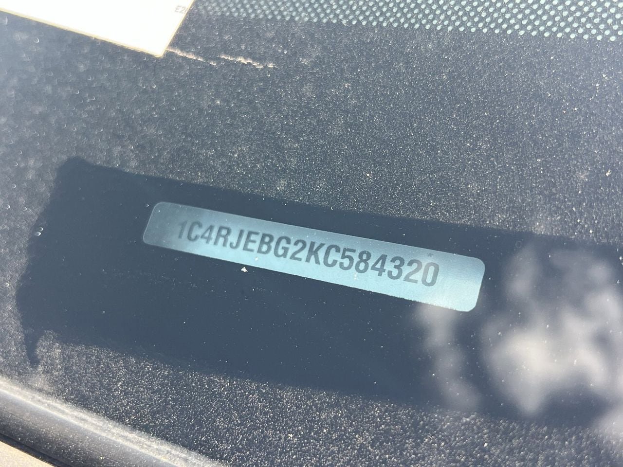 Used 2019 Jeep Grand Cherokee Limited RWD image 32