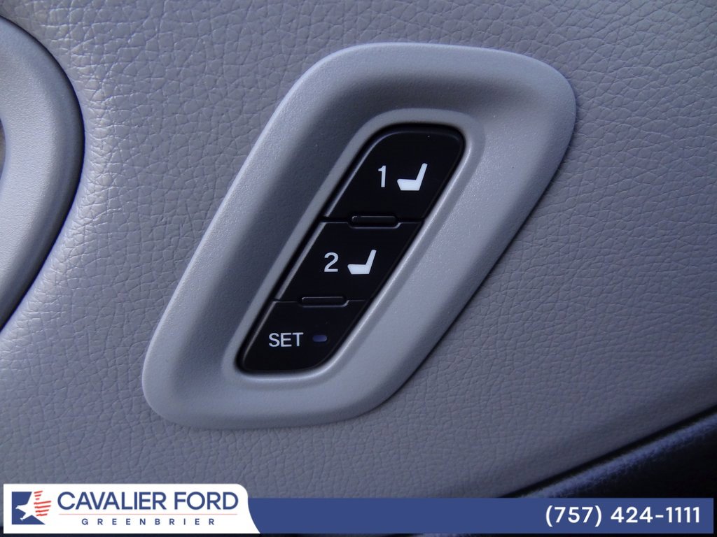 Used 2025 Honda Pilot Touring image 22