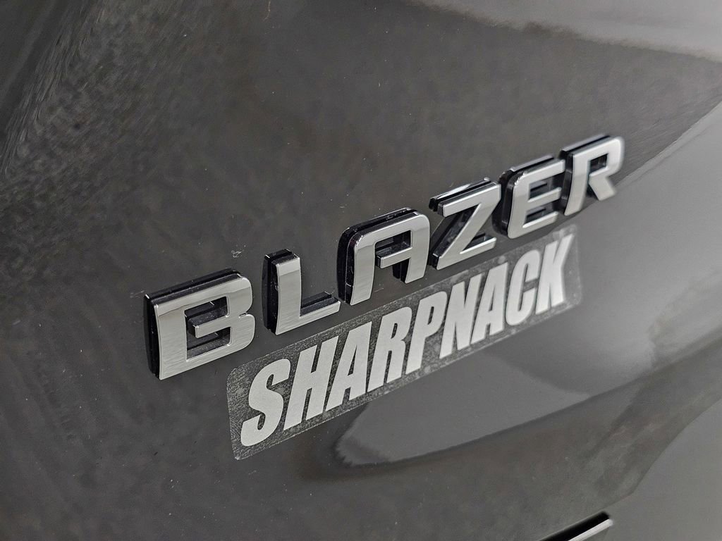 Used 2026 Chevrolet Blazer LT FWD image 27