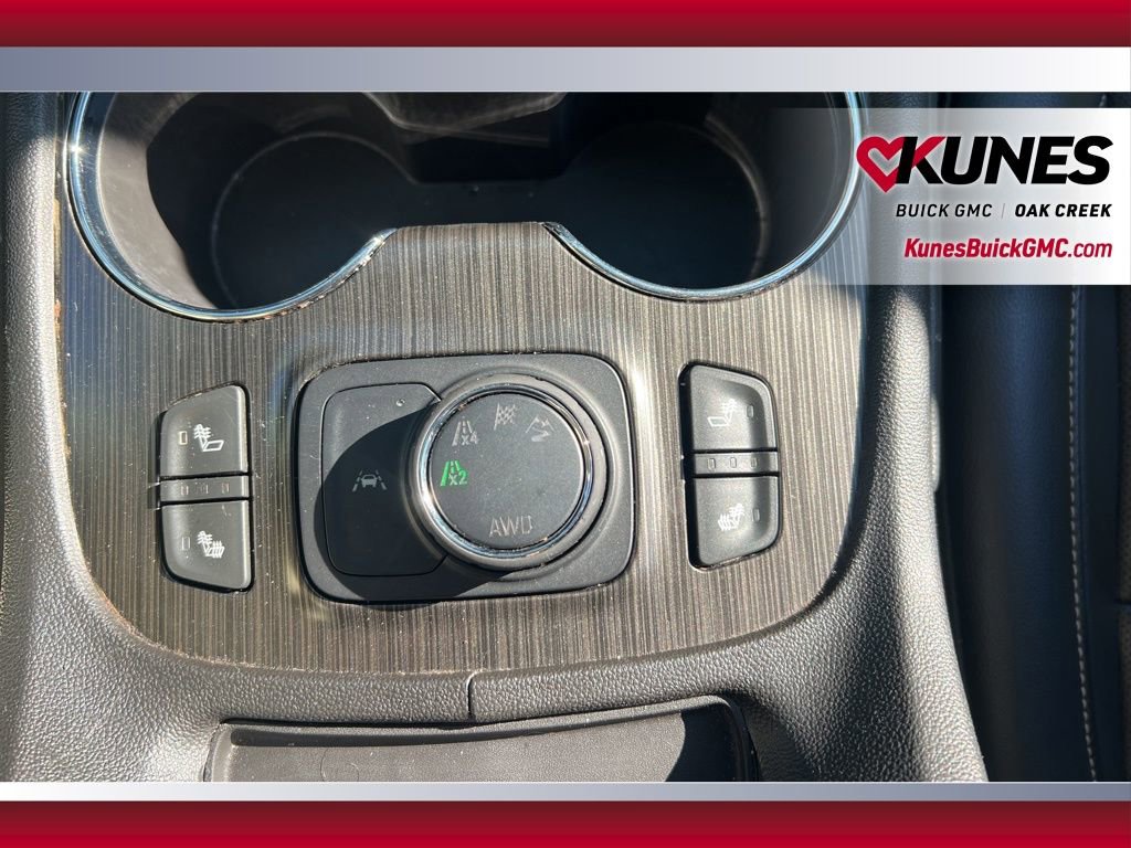 Used 2023 GMC Acadia SLT image 23