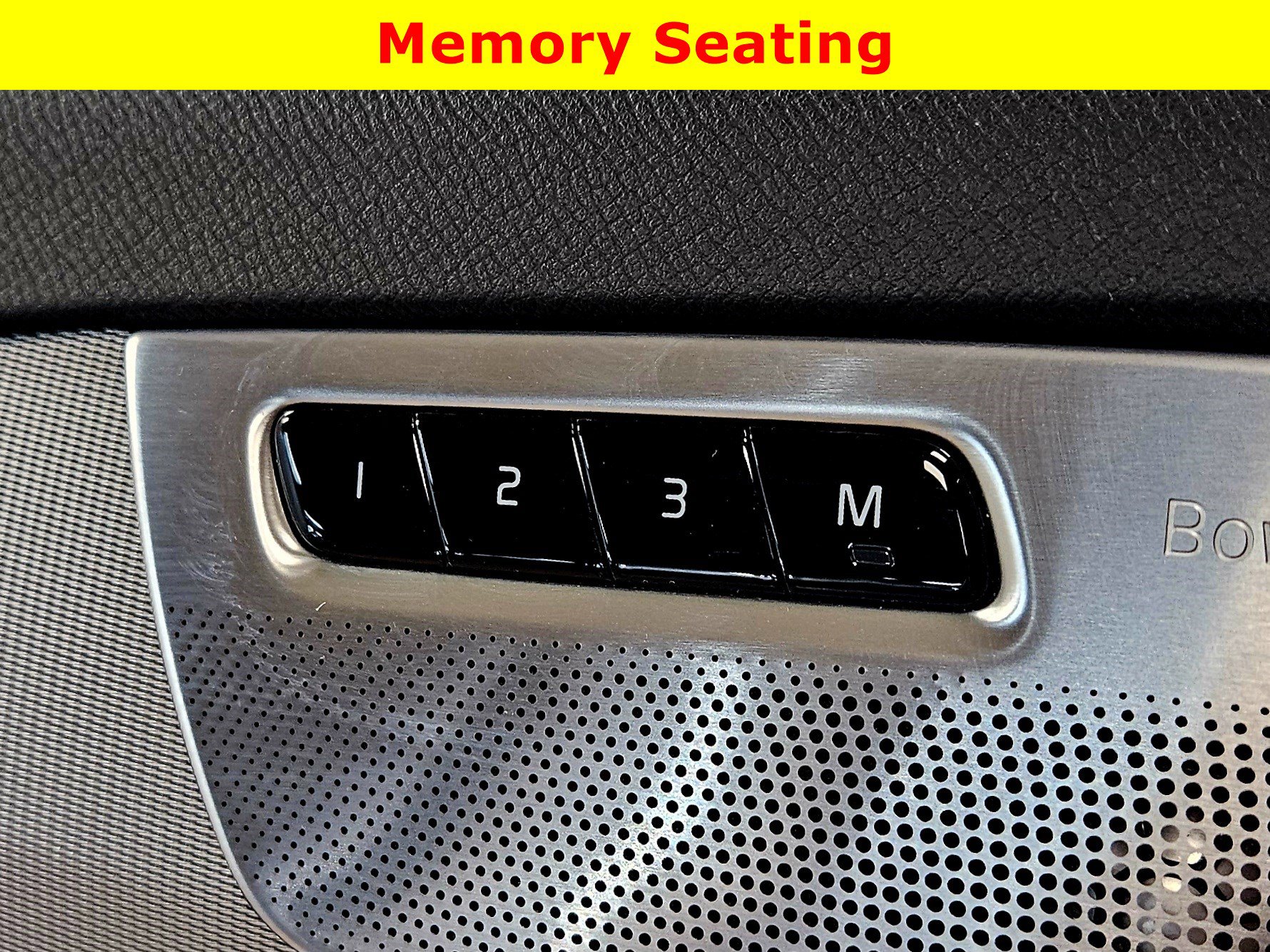 Used 2018 Volvo XC90 T8 R-Design w/ Convenience Package image 27