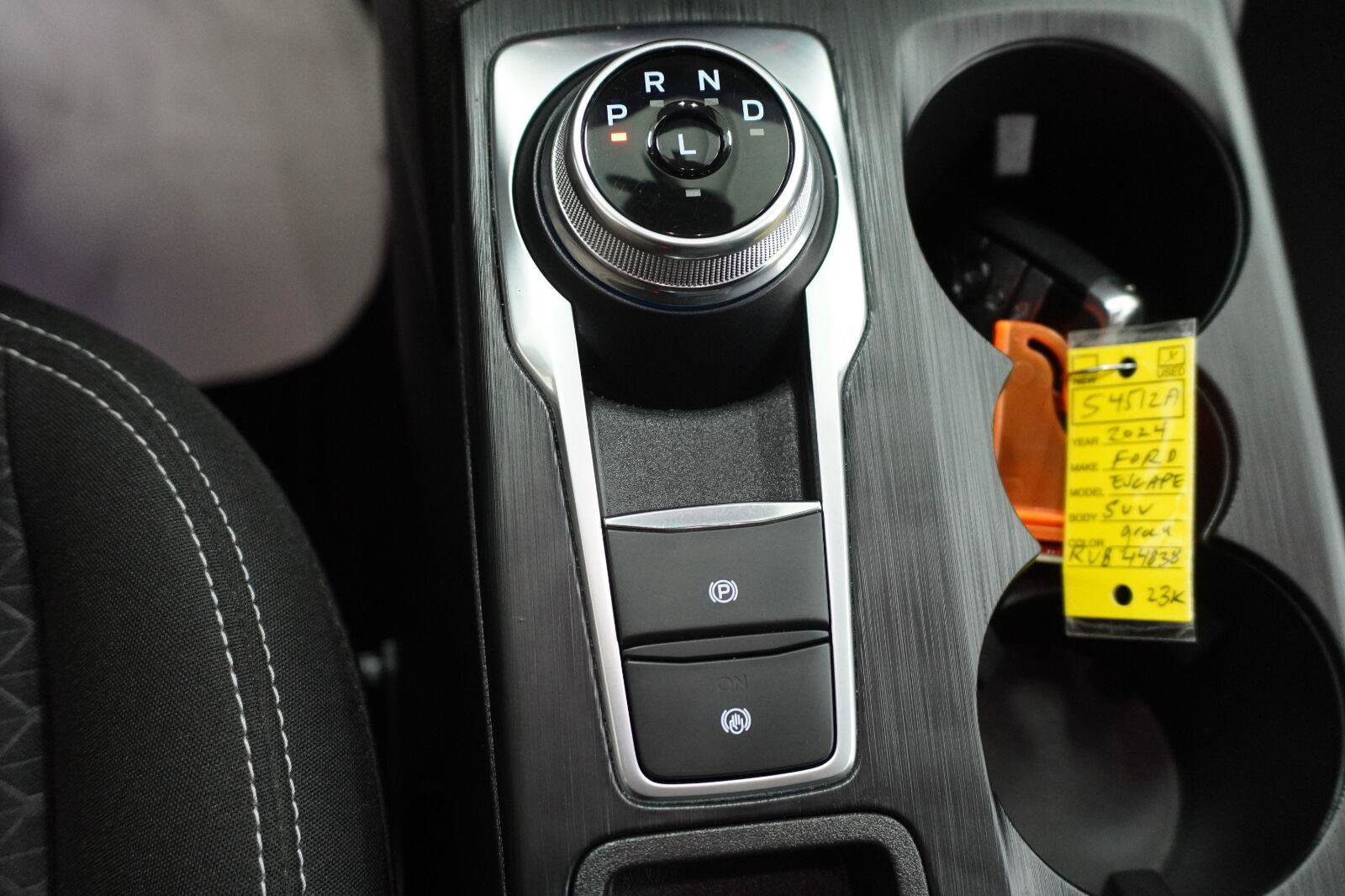 Used 2024 Ford Escape Active w/ Tech Pack #1 FWD image 18