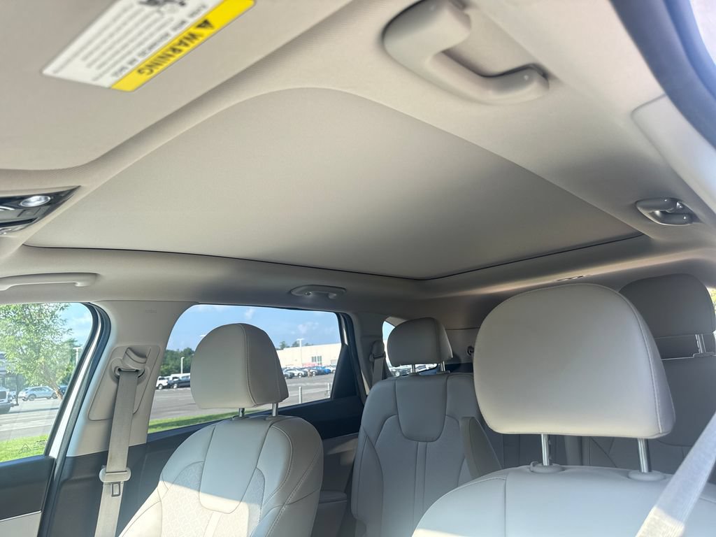 Used 2023 Kia Sorento EX w/ Panoramic Sunroof Package FWD image 31