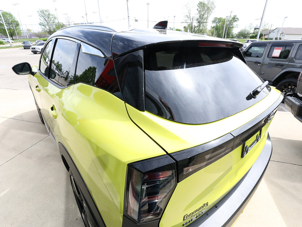 New 2026 Nissan Kicks SR w/ SR Premium Package AWD/4WD image 5