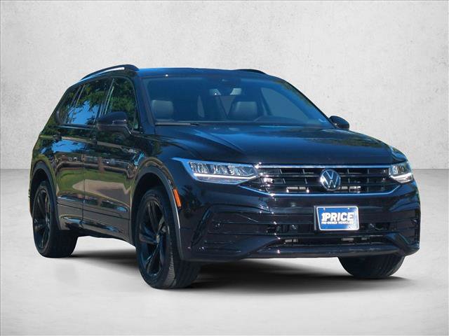 Used 2024 Volkswagen Tiguan SE R-Line FWD image 3