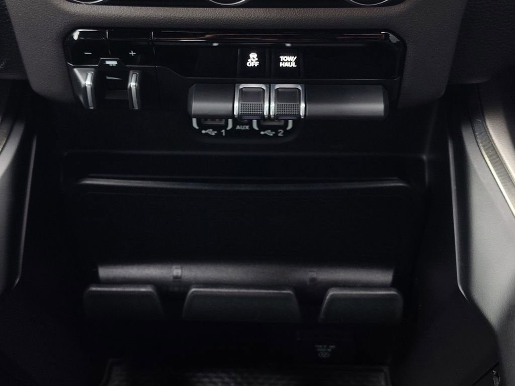 Used 2020 RAM 1500 Rebel w/ Rebel Level 1 Equipment Group RWD image 10