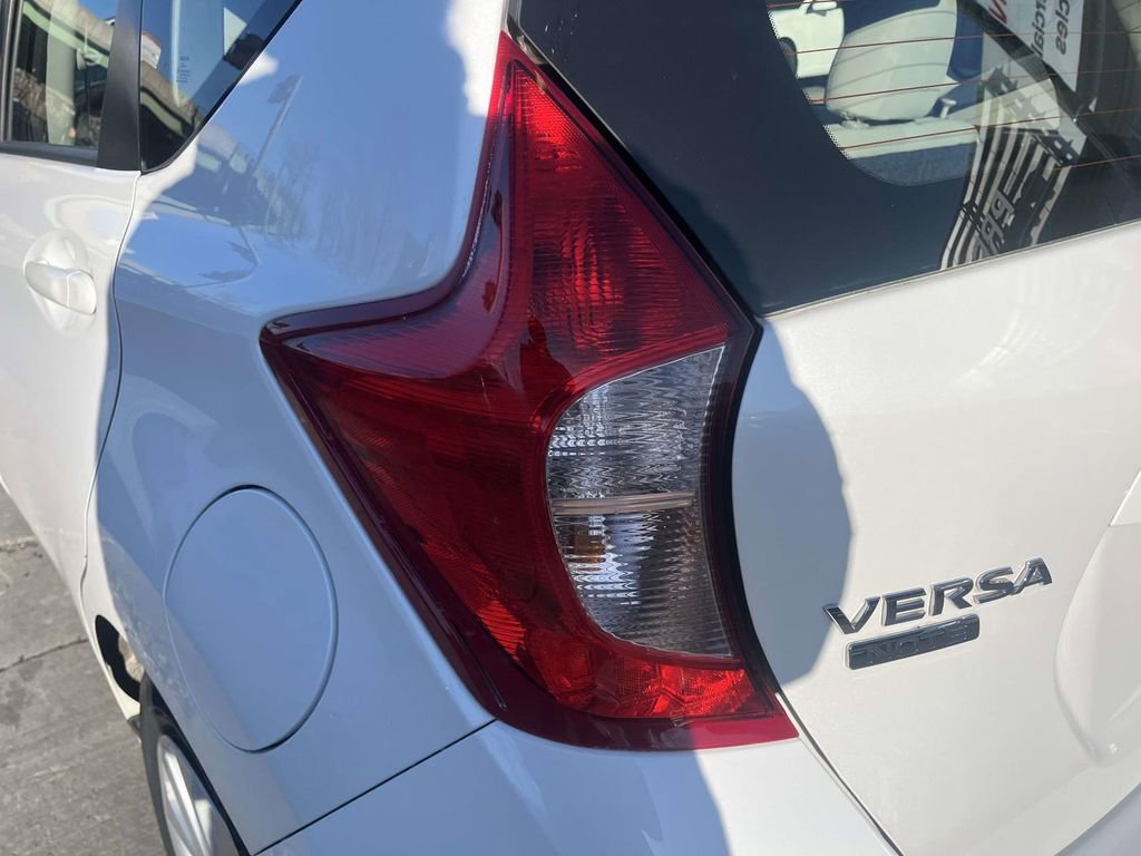 Used 2015 Nissan Versa Note SV image 12